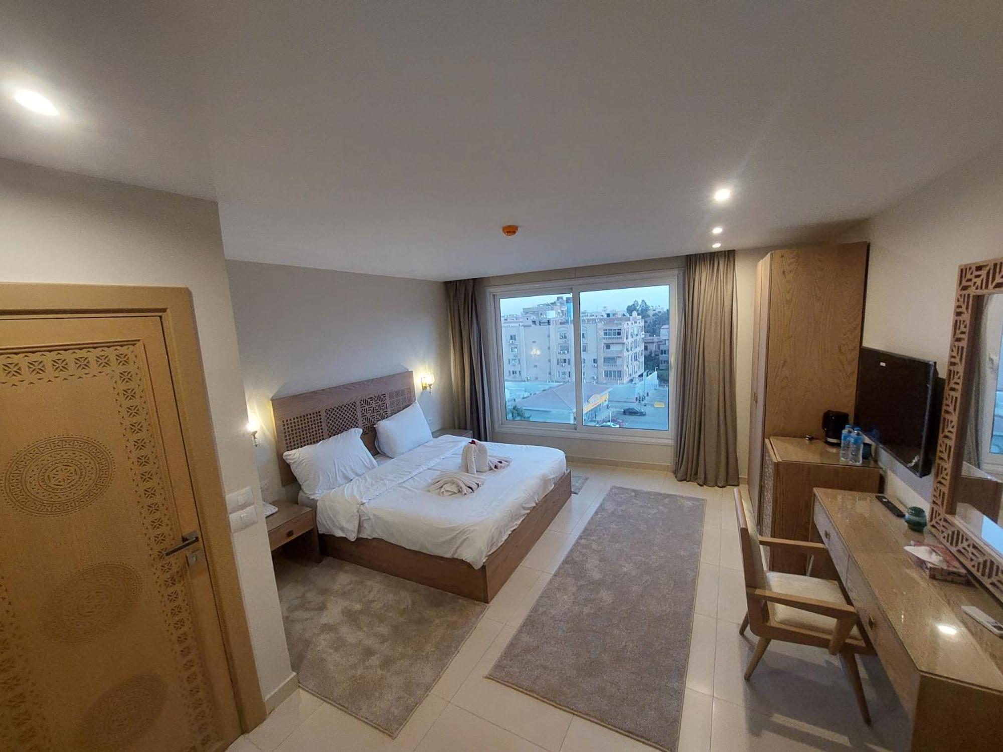 Doudou Pyramids View Hotel Kafret el-Gabal Dış mekan fotoğraf