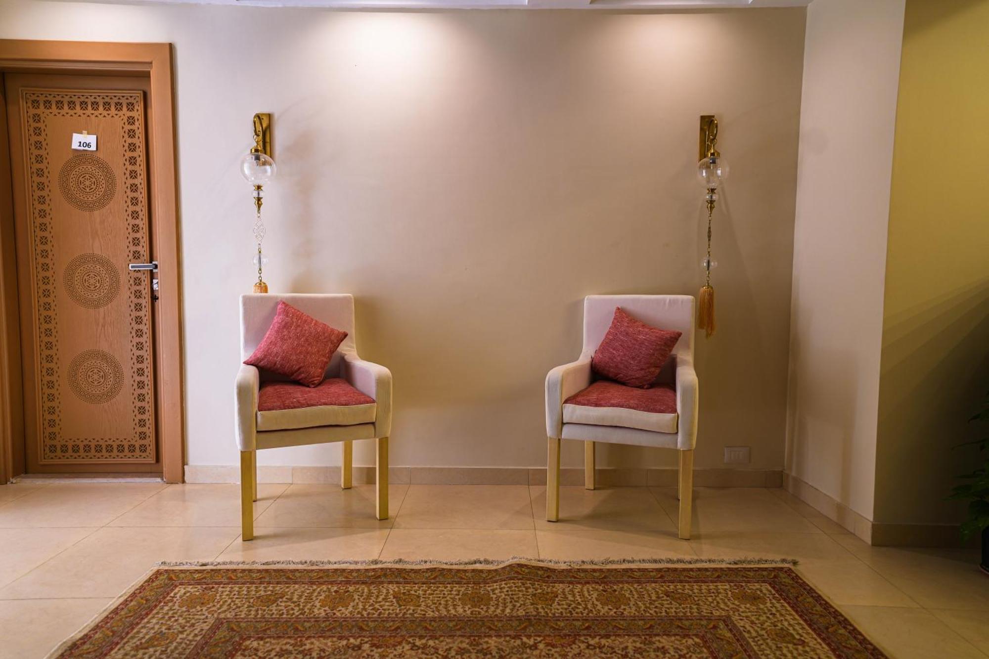 Doudou Pyramids View Hotel Kafret el-Gabal Dış mekan fotoğraf