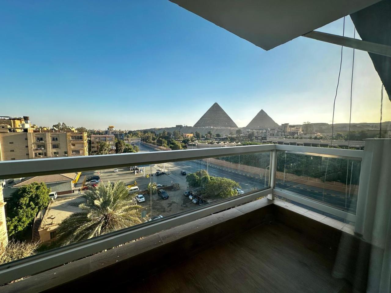 Doudou Pyramids View Hotel Kafret el-Gabal Dış mekan fotoğraf