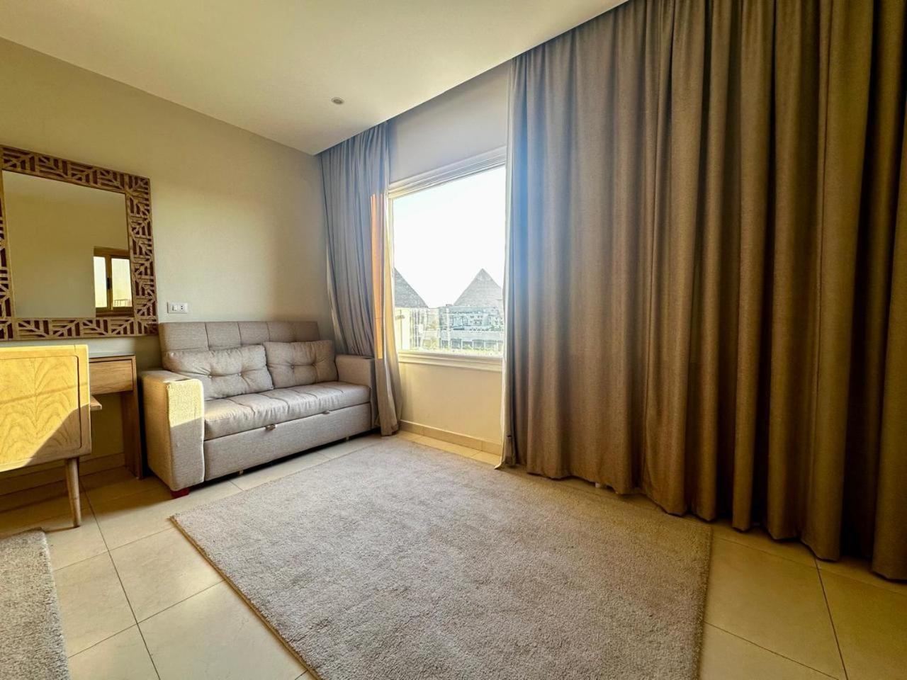 Doudou Pyramids View Hotel Kafret el-Gabal Dış mekan fotoğraf