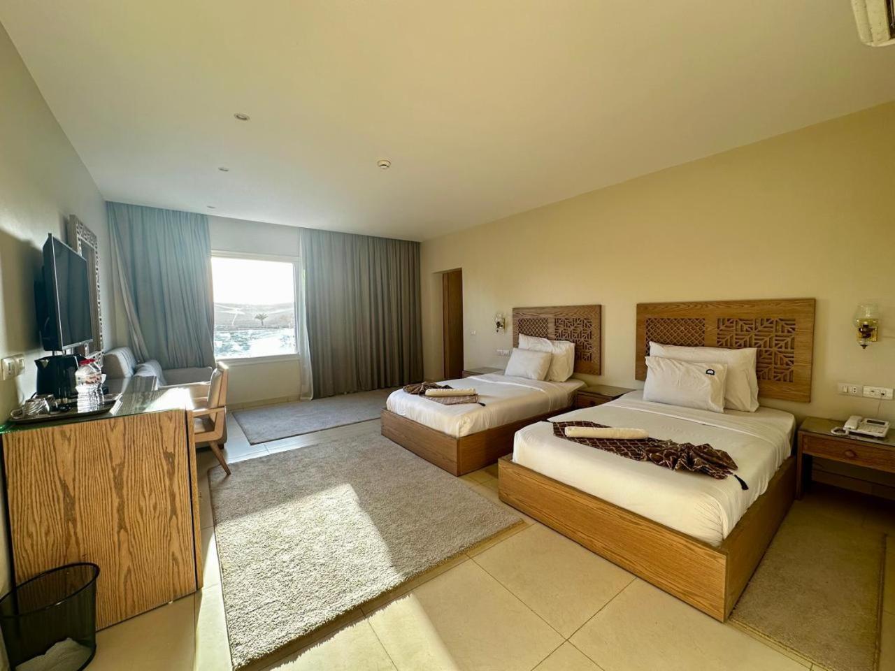 Doudou Pyramids View Hotel Kafret el-Gabal Dış mekan fotoğraf