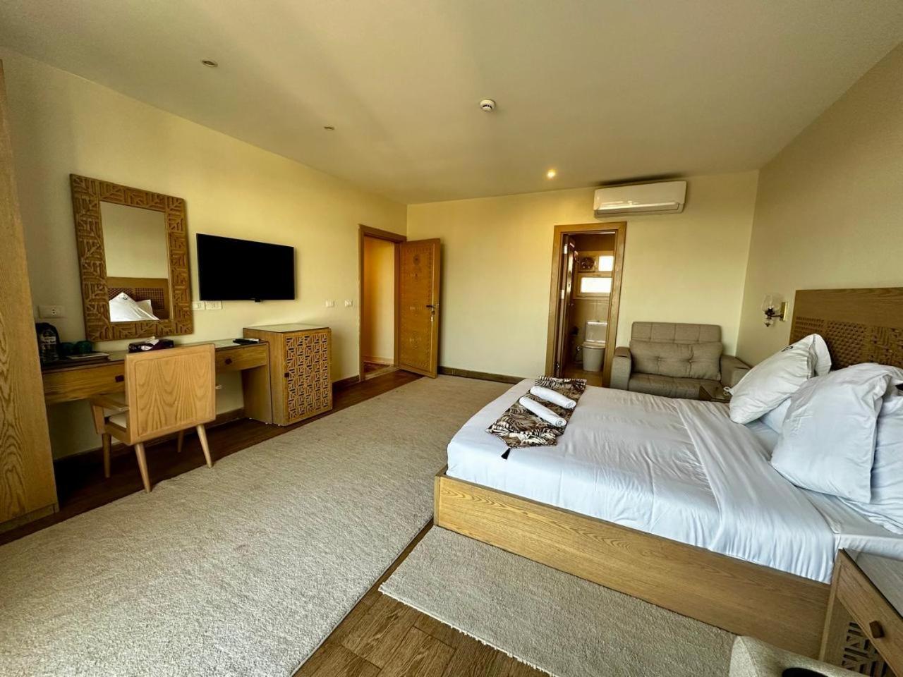 Doudou Pyramids View Hotel Kafret el-Gabal Dış mekan fotoğraf
